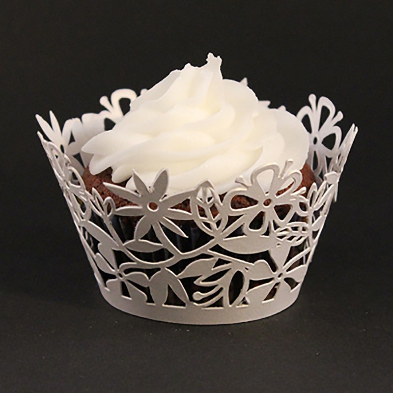 12 Cupcake Wrapper Lasercut Blumen